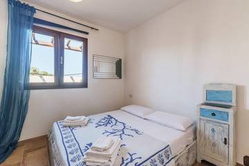 Cottage for 6 People in Olbia-Tempio, Costa Smeralda, Photo 3