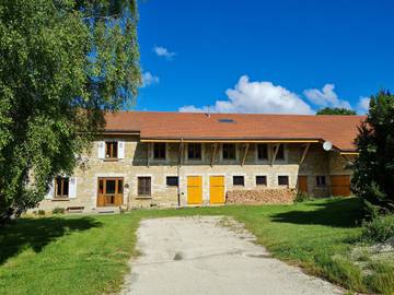 Gîte pour 6 personnes, avec jardin et terrasse à La Chapelle-en-Vercors