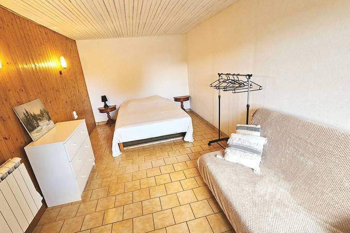 Gîte pour 6 personnes, avec jardin à Saint-Émiland - 4