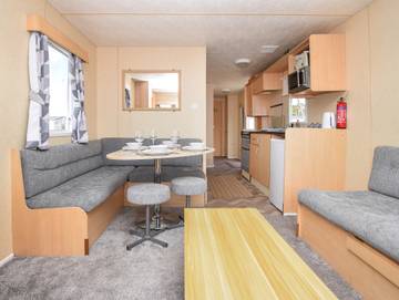 Holiday Rental for 6 People in Morecambe, Lancashire, Photo 2