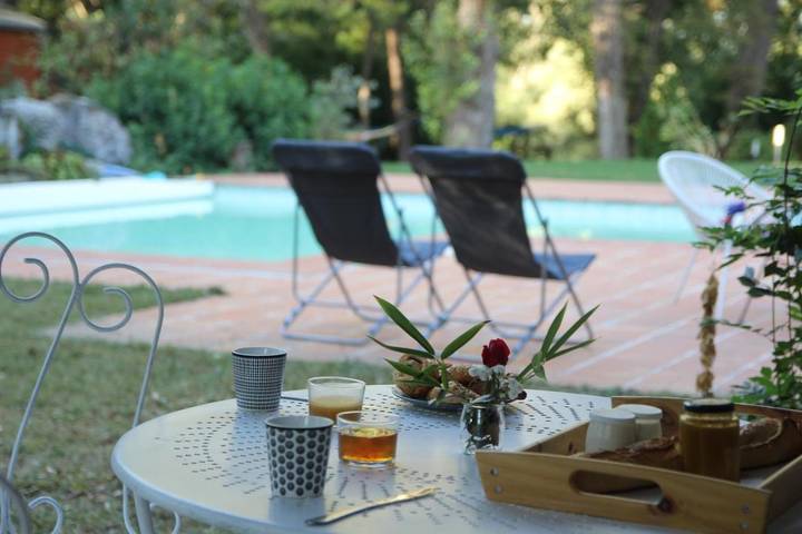 Gîte pour 4 personnes, avec piscine ainsi que terrasse et jardin dans Grépiac