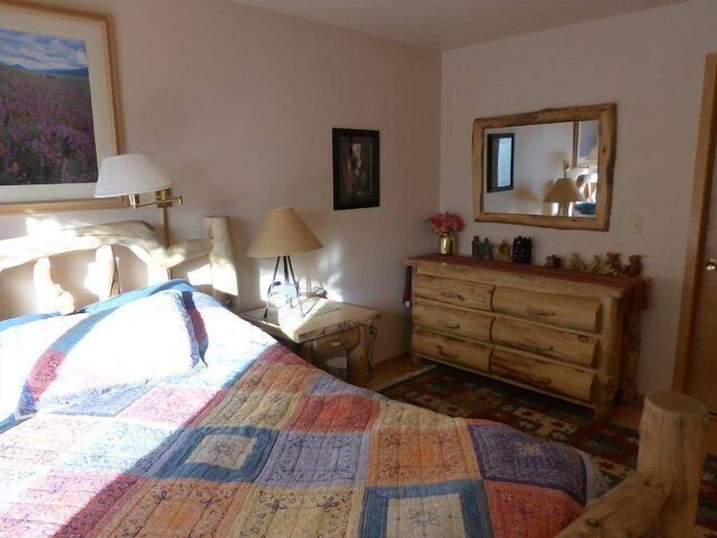 Apartment for 6 Guests in Frisco, Arapaho National Forest