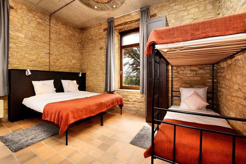 Groepsretraite met spa in Sainte-Cécile (Florenville), Florenville