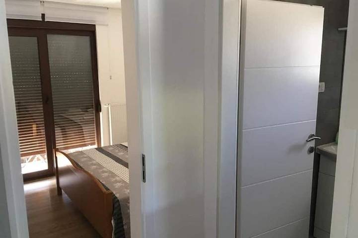 Ganze Wohnung, Guesthouse Family Bosnic -One bedroom apartment with Terrace in Smoljanac, Plitvicer Seen
