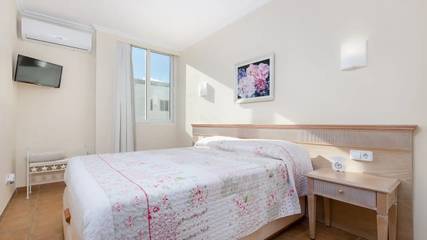 Holiday apartment in Ses Salines, South Majorca für 3 
