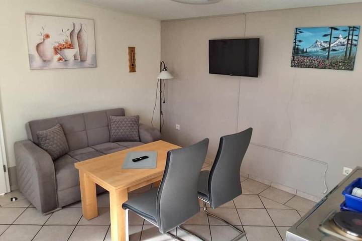 Bungalow für 4 Personen, mit Terrasse in Saal
