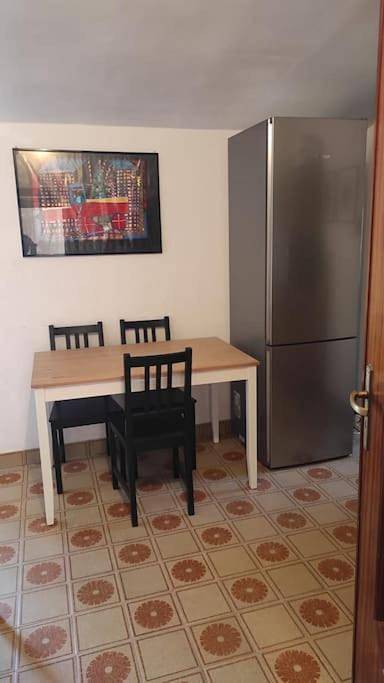 Appartamento intero, Two-Bedroom Apartment with Sea View in Vico del Gargano, Gargano