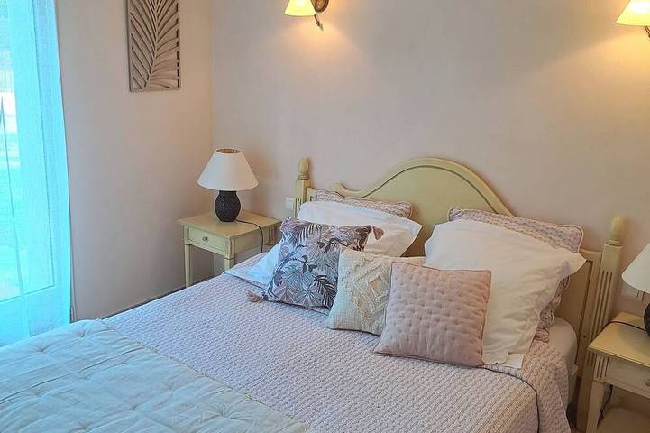 Schöne Ferienwohnung im Herzen des Luberon - Menerbes (8 Personen) in Ménerbes, Regionaler Naturpark Luberon