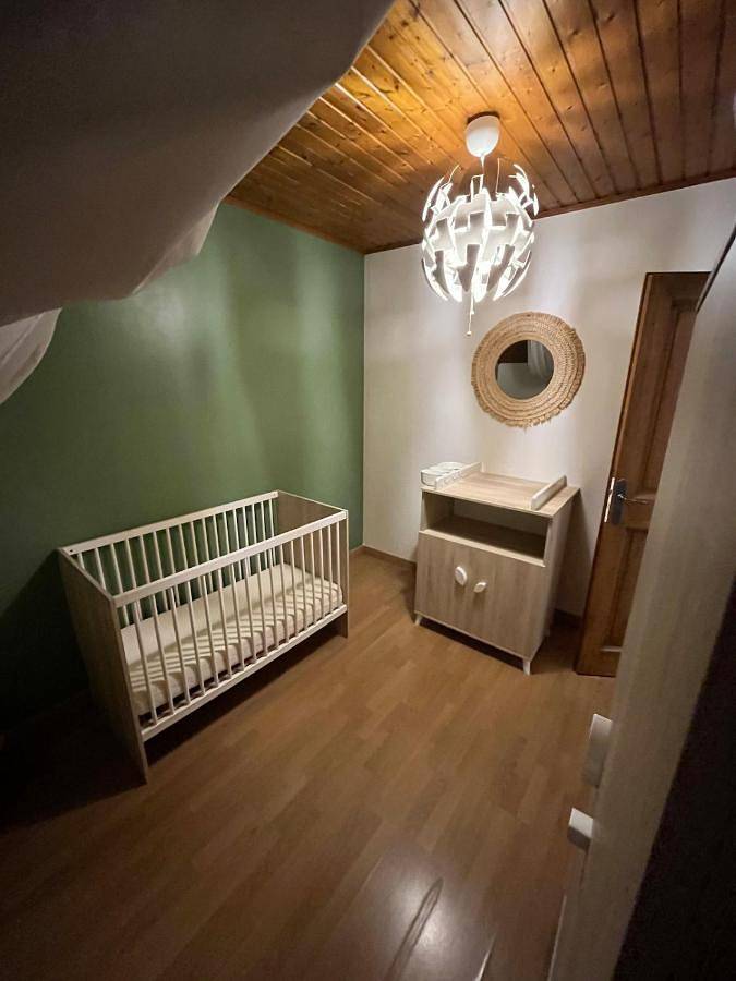 Location de vacances pour 5 personnes, avec jardin et terrasse à Couchey - 3