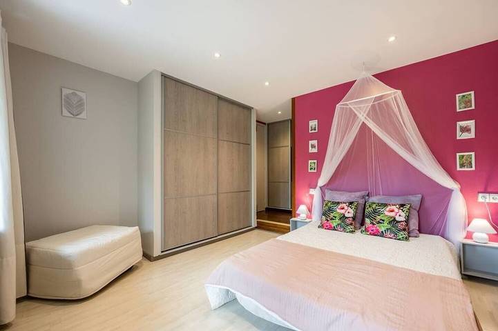 Location de vacances pour 9 personnes, avec balcon à Brouains - 2