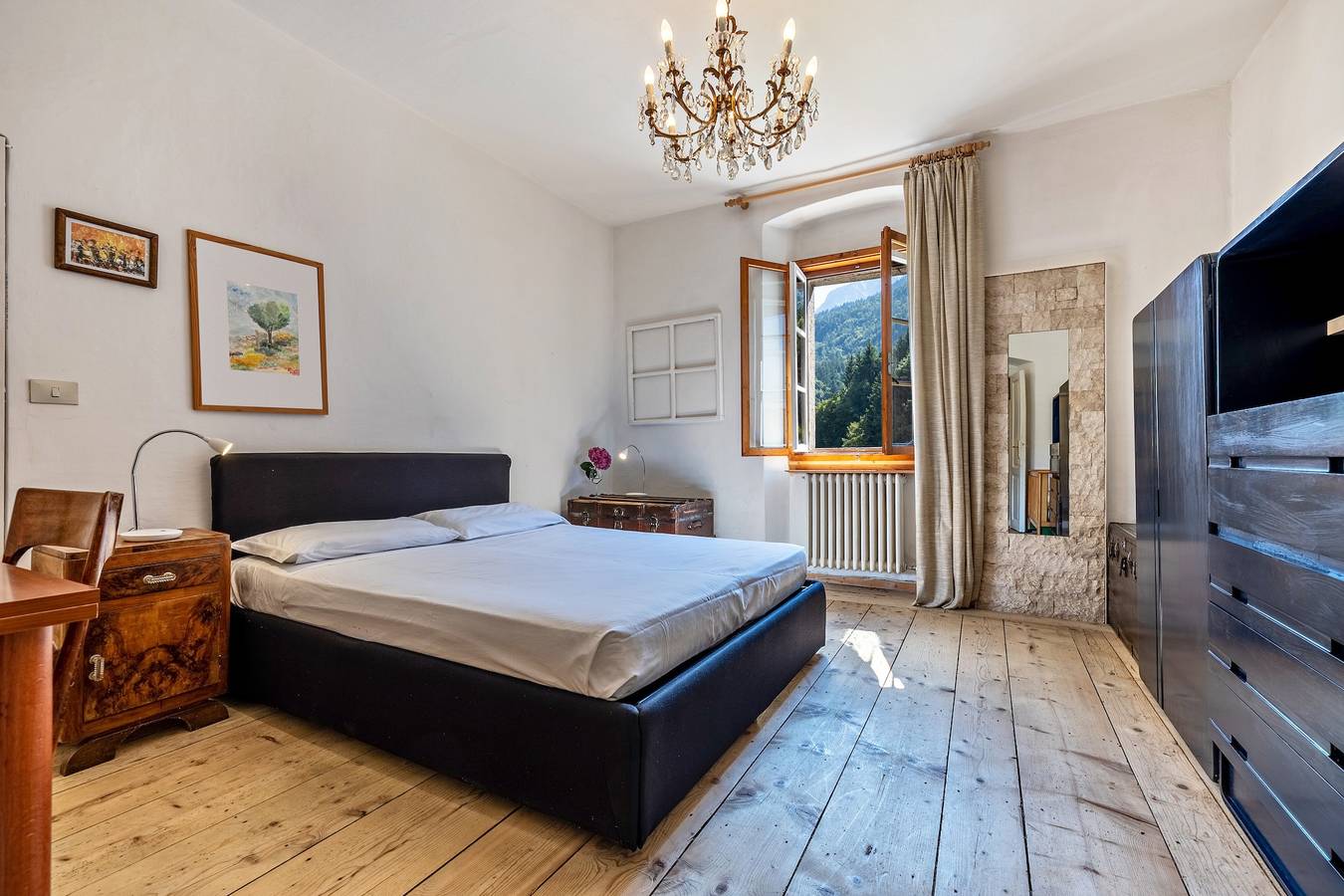 Appartement entier, Appartement "Casa Nel Borgo Iris" avec vue sur la montagne et jardin commun in Breguzzo, Sella Giudicarie