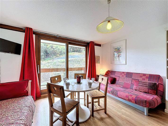 Chalet pour 5 personnes, avec piscine et balcon dans Le Corbier - 4