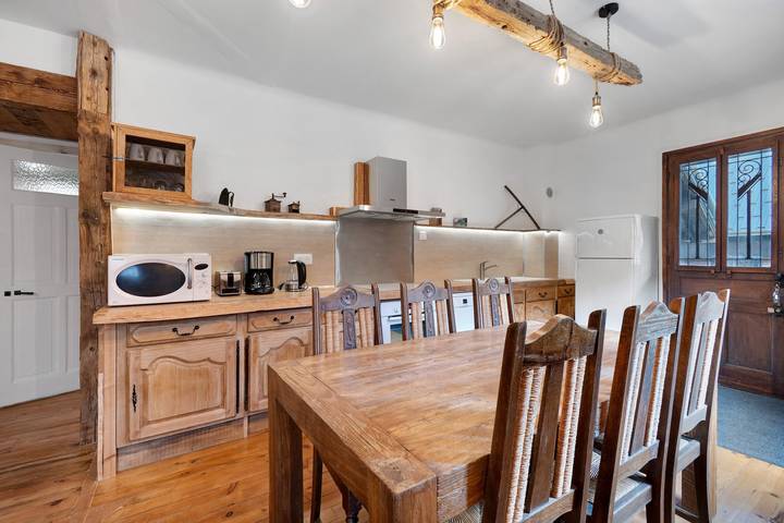 Hel lägenhet, Apartment 'Appartement de montagne' in Queige, Albertville region