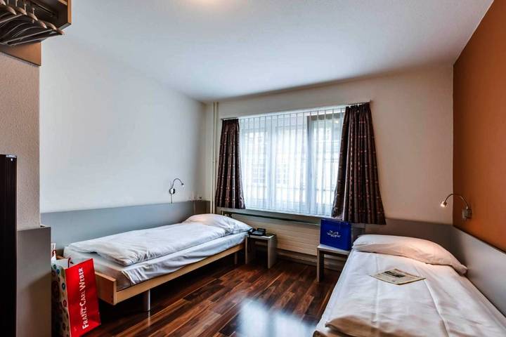 Maison d’hôte pour 2 personnes à Zurich - 2