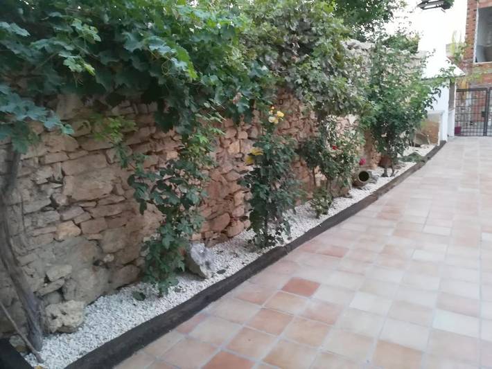 Casa rural para 13 personas, con vistas y jardín, Se admiten mascotas en Comarca de Teruel - 4