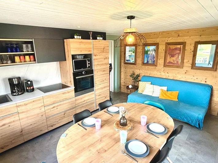 Gîte pour 6 personnes, avec vue sur le lac et vue à Montperreux - 2