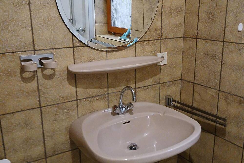 Ganze Wohnung, Ferienwohnung Moselland in Zeltingen-Rachtig, Bernkastel-Kues & Umgebung