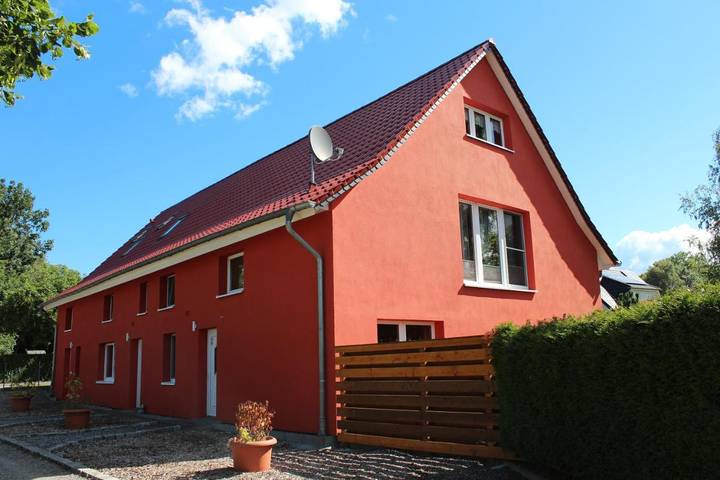 Ferienwohnung für 2 Personen, mit Terrasse und Garten in Niepars