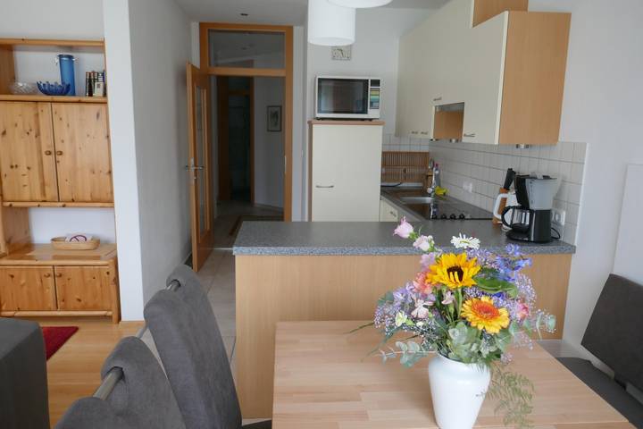 Ferienwohnung für 6 Personen, mit Balkon und Terrasse sowie Garten und Pool in Kramsach