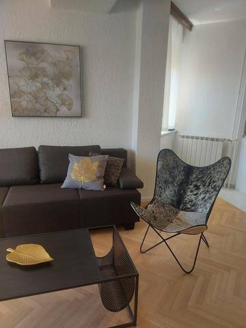 Ferienwohnung für 4 Personen, mit Garten und Ausblick in Punat