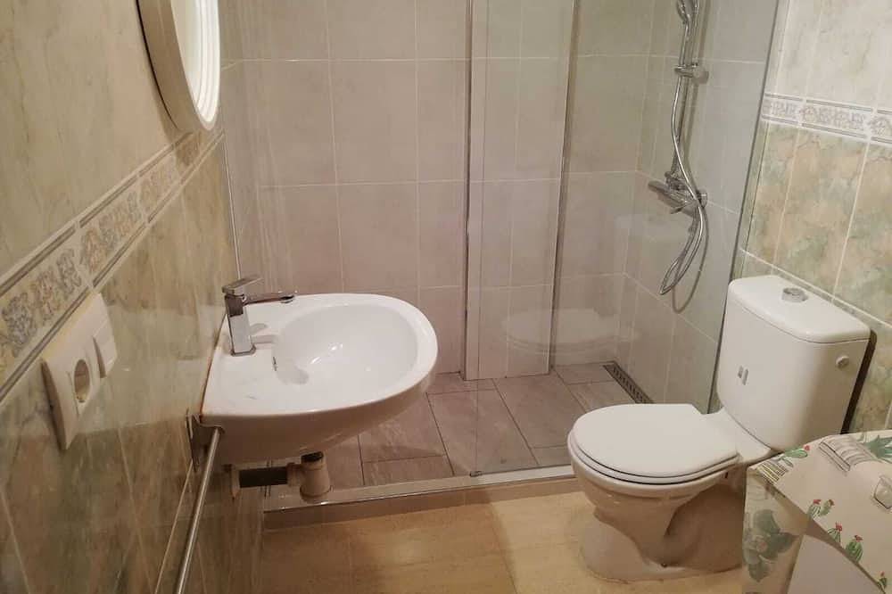 Charmanter Bungalow mit 2 Schlafzimmern und Pool. in Torrevieja, Costa Blanca