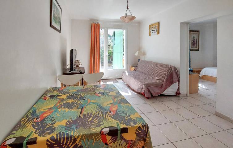 Ferienwohnung für 4 Personen, mit Terrasse in Sanary-sur-Mer - 3