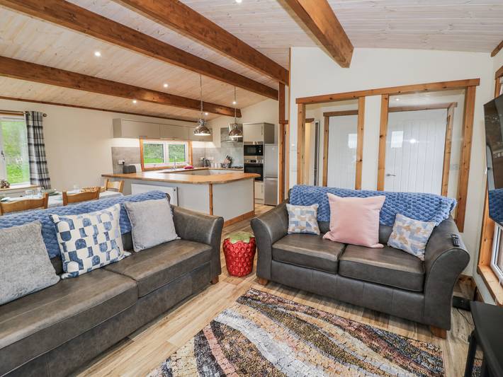 Lodge für 6 Personen mit Whirlpool in Staffordshire