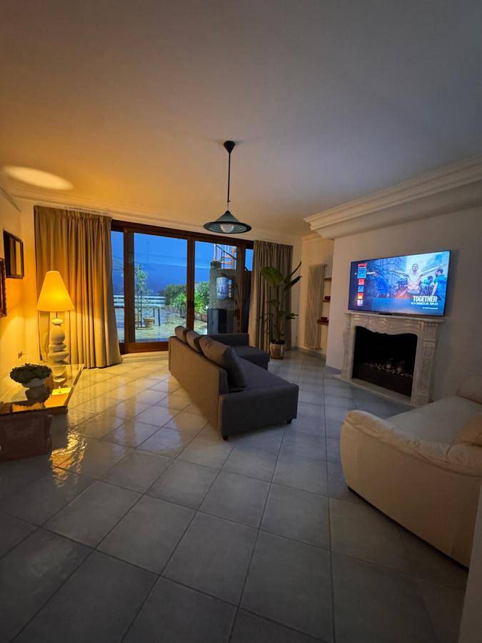 Appartamento intero, Roof Apartment in Somma Vesuviana, Parco nazionale del Vesuvio