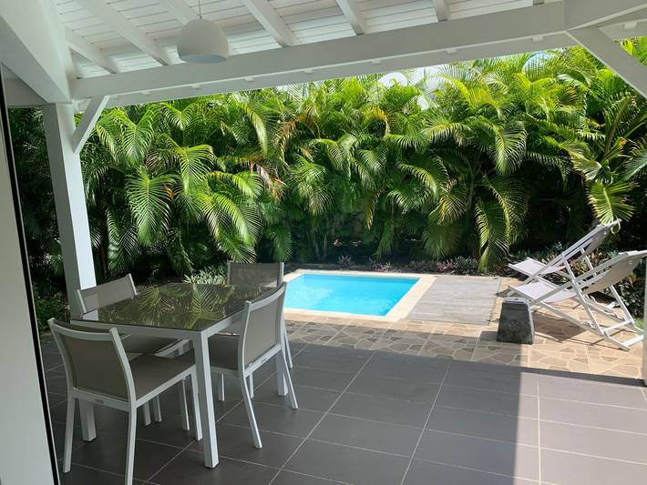 Appartement de vacances pour 2 personnes, avec piscine et terrasse