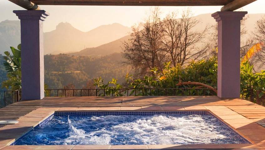 Chalet para 2 personas, con piscina además de jardín y vistas en Provincia de Alicante - 3