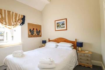 Glamping for 4 People in Peak District, Midlands, Photo 1