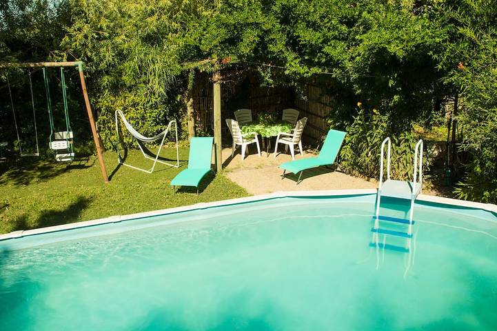 Agriturismo pour 4 personnes, avec jardin à L'Isle-sur-la-Sorgue