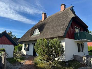 Ferienwohnung für 4 Personen, mit Balkon in Born a. Darß