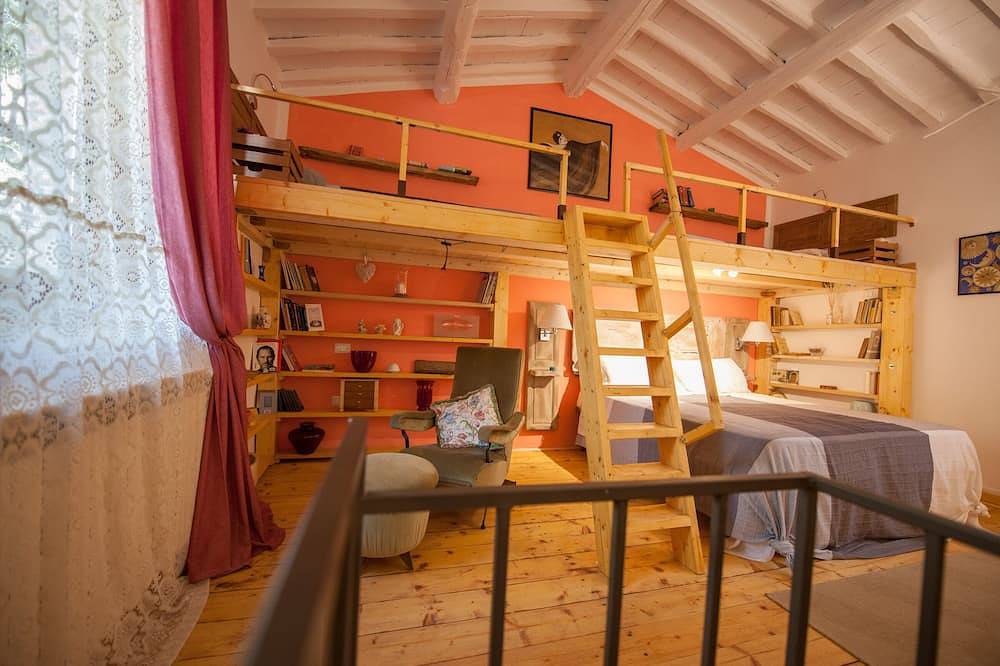 Fienile di Vignanova in Alta Maremma a Gerfalco (Montieri) in Montieri, Provincia di Grosseto