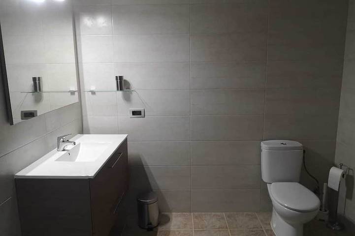 Modern Studio in Rural Tinajo with Patio, BBQ & Coastal Views – Perfect Getaway! in La Costa (Lanzarote), Tinajo