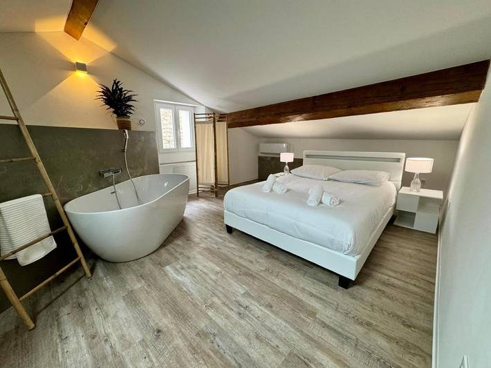 Chambre d’hôte pour 2 personnes, avec Vue à Piana