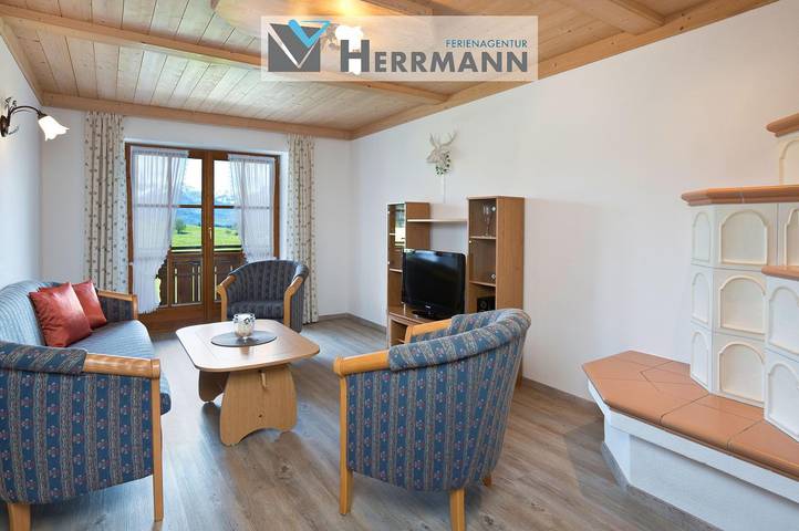 Ferienwohnung für 4 Personen, mit Balkon und Seeblick sowie Ausblick in Rieden