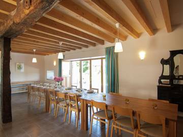 Maison De Vacances pour 12 Personnes dans Saint-Léonard-de-Noblat, Région de Limoges, Photo 2