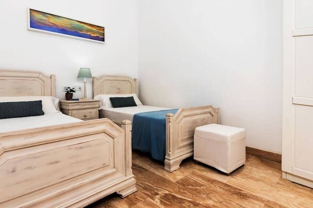 Bouganvilla House For 6 Persons in Ariany, Majorca Center