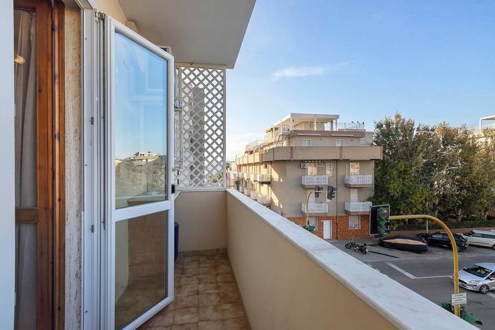 Entire apartment, Apartment 'Bentu E Mare' with Sea View, Wi-Fi and Air Conditioning in Pivarada, Alghero