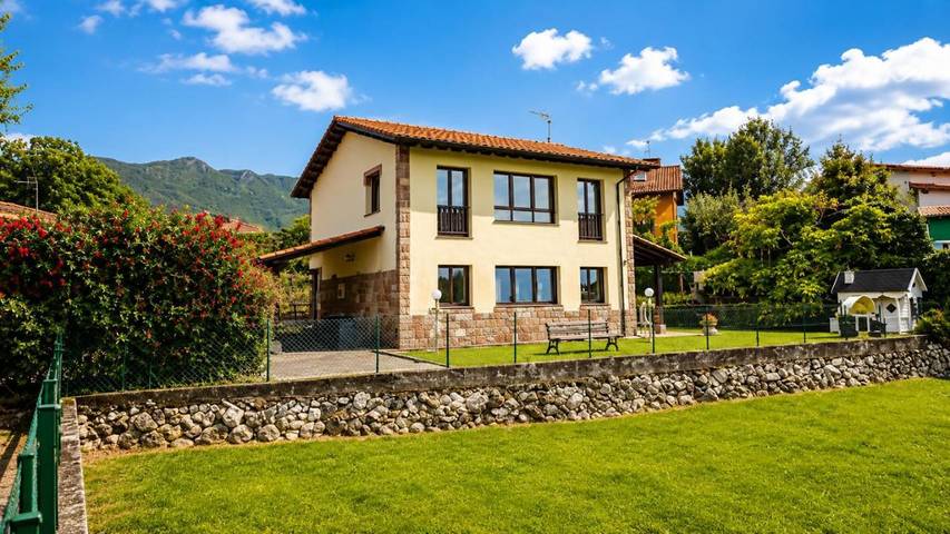 Chalet para 6 personas, con Balcón y Terraza además de Jardín y Piscina en Asturias - 3