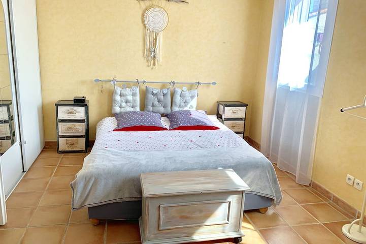 Location de vacances pour 4 personnes, avec jardin à Port-de-Bouc - 2