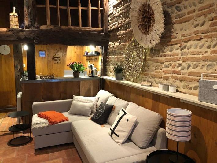 Gîte pour 4 personnes, avec Terrasse et Jardin à Cintegabelle