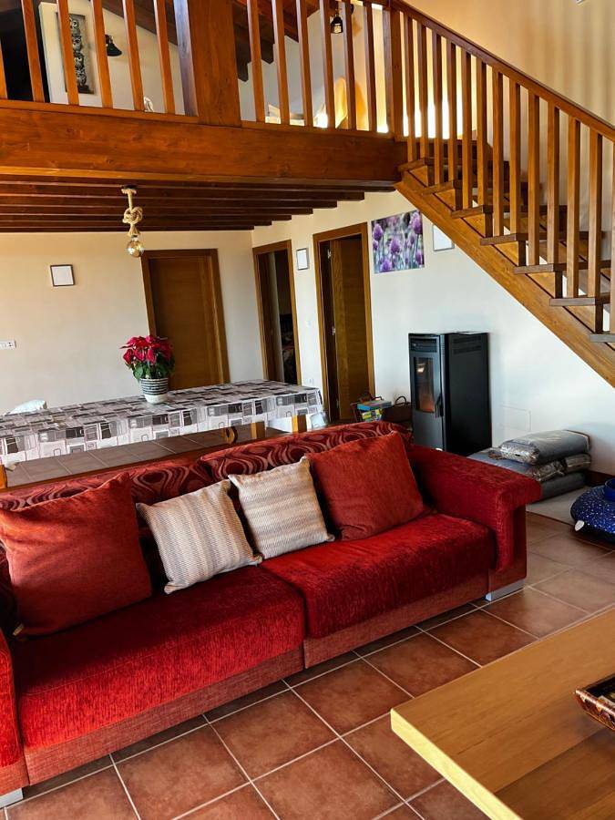 Casa rural para 10 personas, con piscina y terraza además de vistas y jardín, Se admiten mascotas en Paradanta - 4