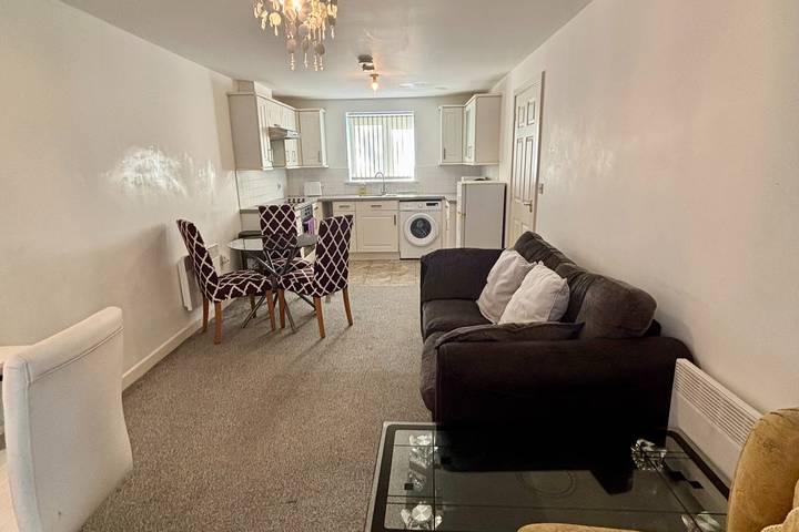 Appartement de vacances entier, 2 Bed Wolverhampton Apartment-Sleeps 5 in Wolverhampton, Région de Birmingham