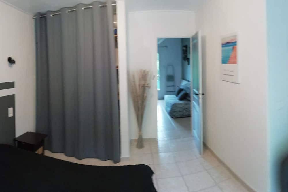 Appartement entier, Gîte 31 m2 proche Vaison la romaine, Mont Ventoux in Puyméras, Parc naturel régional du Mont-Ventoux