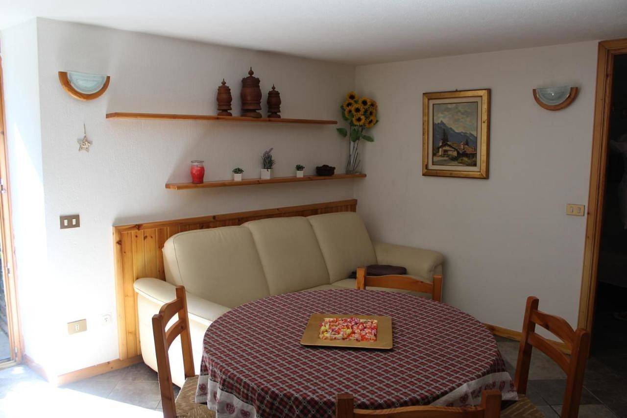 Appartement entier, In perfetto stile valdostano in Saint-Vincent, Comune di Saint-Vincent
