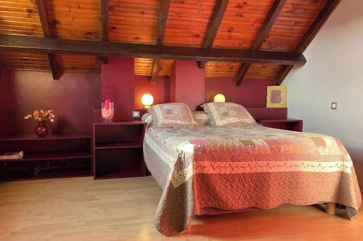 Gîte pour 12 personnes, avec jardin à Issigeac - 4