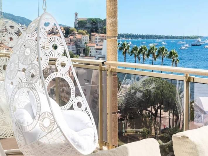 Gîte pour 4 personnes, avec terrasse dans Palais Des Festivals Et Des Congres - 4