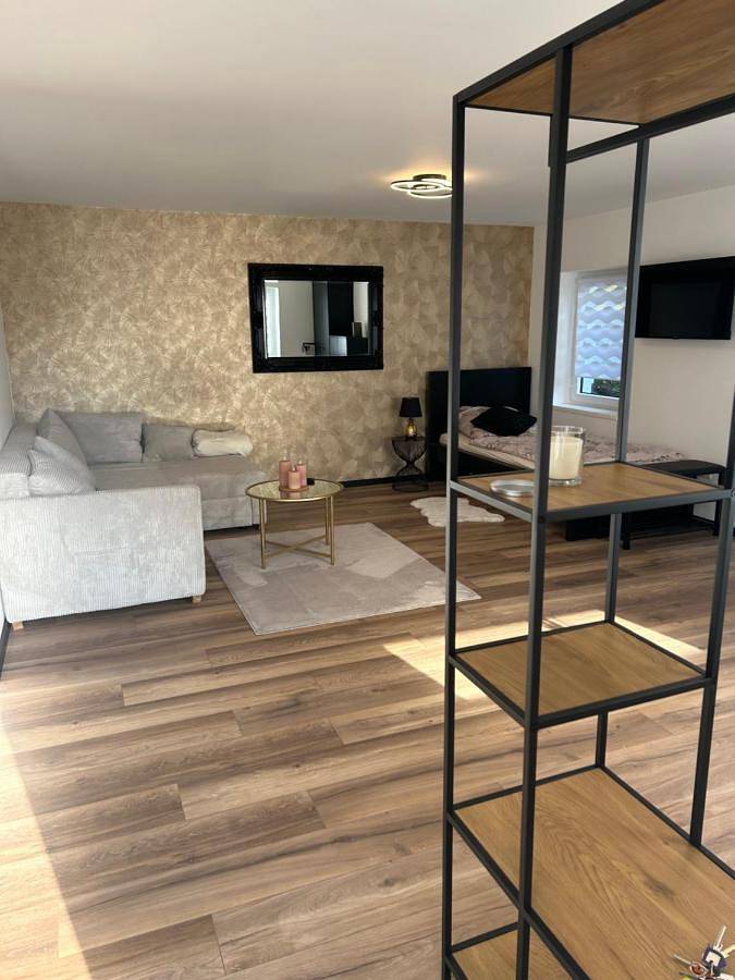 Ganze Wohnung, Ferienwohnung Ambiente 1 in Naumburg (Hessen), Hessisches Bergland